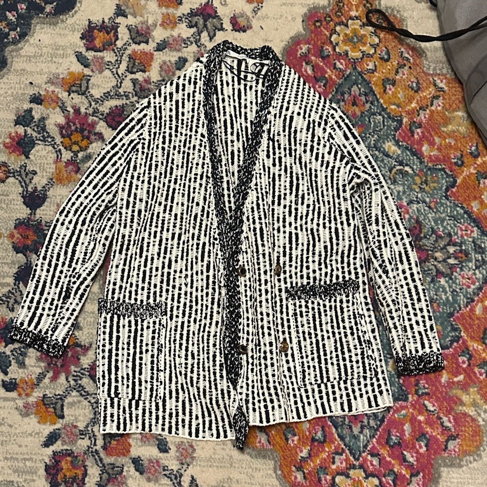Women’s Zara Monochrome Knit Cardigan